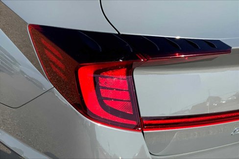 Used 2020 Hyundai Sonata SEL Plus w/ Tech Package image 29