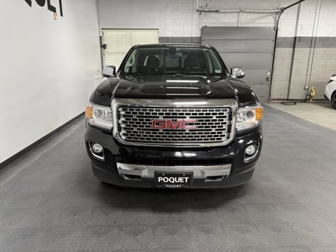 Used 2018 GMC Canyon Denali image 3