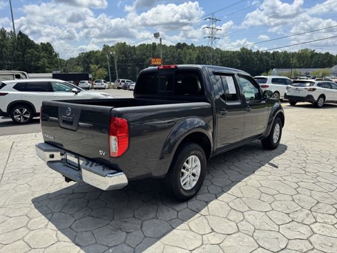 Used 2015 Nissan Frontier SV image 11