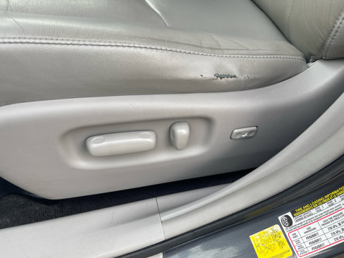 Used 2013 Toyota Highlander 4WD V6 image 12