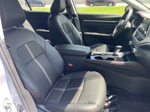 Used 2024 Nissan Altima 2.5 SR image 18