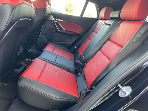 Used 2025 BMW X2 xDrive28i w/ Technology Package image 8