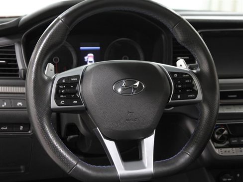 Used 2019 Hyundai Sonata Limited image 7
