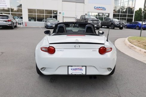 Used 2016 MAZDA MX-5 Miata Club image 42