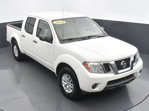 Used 2016 Nissan Frontier SV image 13