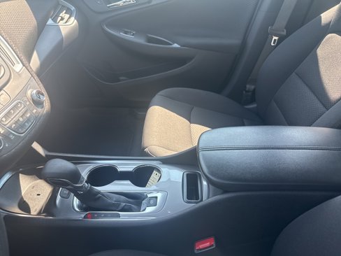 Used 2024 Chevrolet Malibu LT image 26
