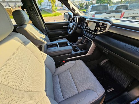 Used 2025 Toyota Tundra SR5 image 11