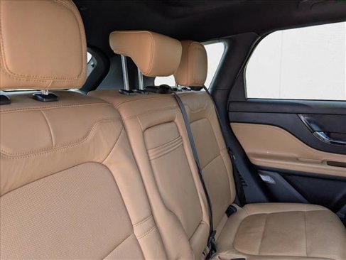 Used 2020 Lincoln Corsair Reserve image 30