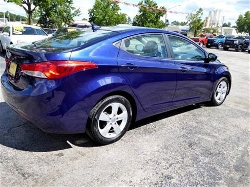 Used 2013 Hyundai Elantra GLS w/ Preferred Pkg image 6