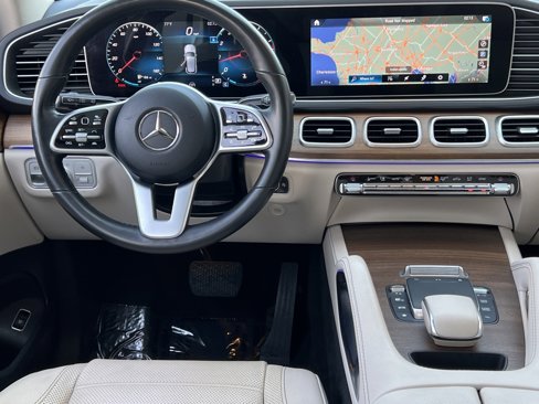 Used 2021 Mercedes-Benz GLE 350 w/ AMG Line Exterior image 16