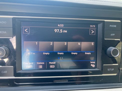 Used 2019 Volkswagen Jetta S image 27