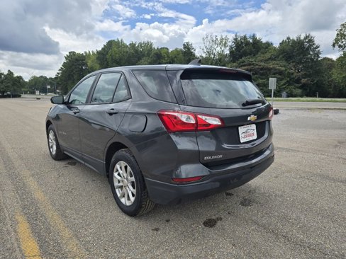 Used 2021 Chevrolet Equinox LS w/ LPO, Floor Liner Package image 9