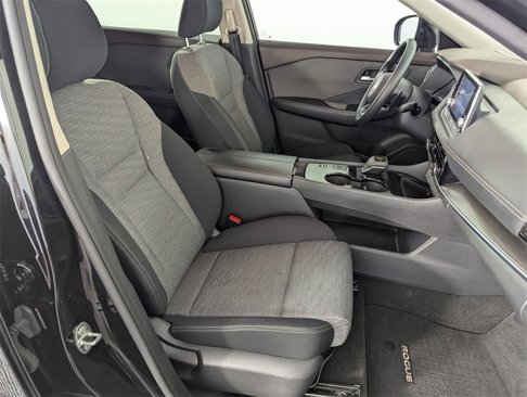 Used 2021 Nissan Rogue SV image 36