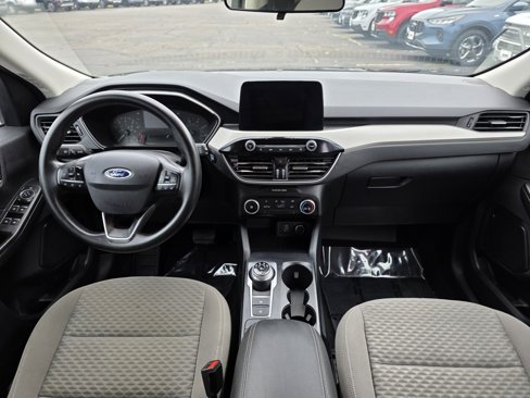 Used 2021 Ford Escape SE image 4