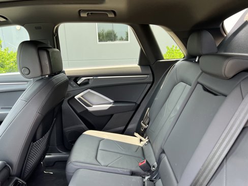 Certified 2024 Audi Q3 2.0T Premium Plus w/ Premium Plus Package image 32