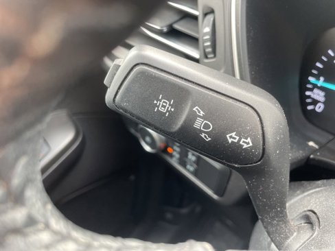 Certified 2020 Ford Escape SEL image 24