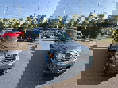 Used 2010 Ford Escape XLT image 7