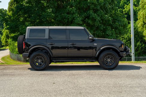 Used 2024 Ford Bronco Wildtrak image 8