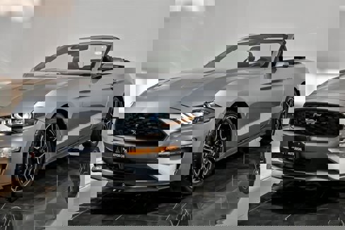 Used 2023 Ford Mustang Premium image 5