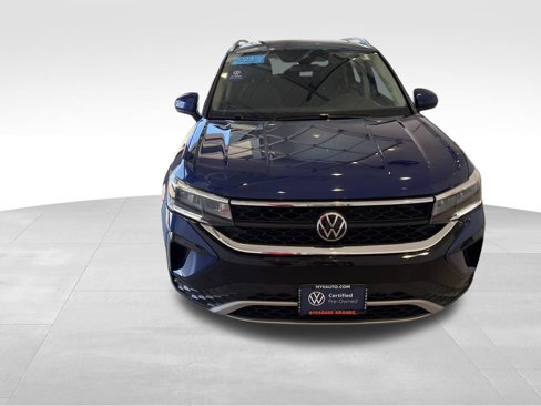 Used 2023 Volkswagen Taos SE image 9