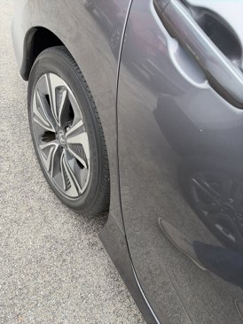 Used 2018 Honda Civic EX-L image 5