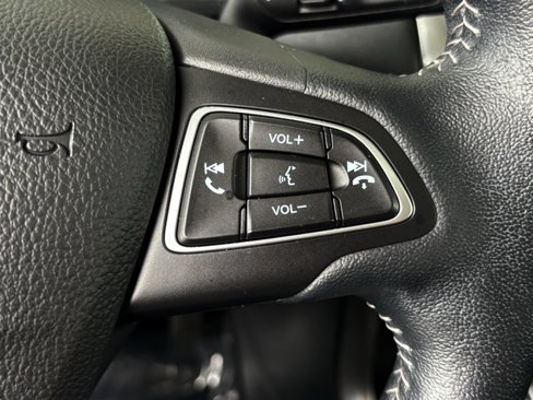 Used 2020 Ford EcoSport SES image 24