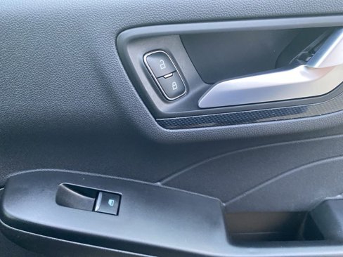 Used 2024 Ford Escape ST-Line image 12
