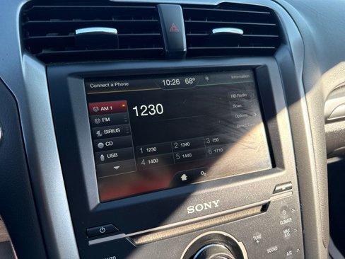 Used 2014 Ford Fusion Titanium image 28