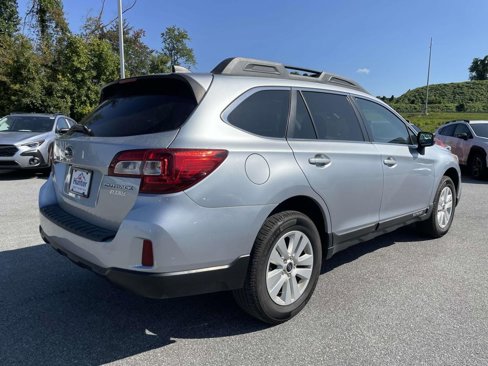 Used 2017 Subaru Outback 2.5i Premium image 30