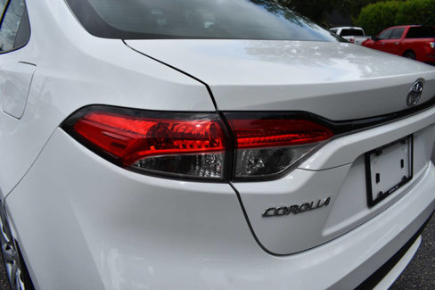 Used 2021 Toyota Corolla LE image 34