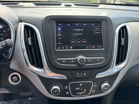 Used 2022 Chevrolet Equinox LS w/ LS Convenience Package image 21