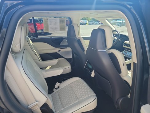 Used 2020 Lincoln Aviator Black Label w/ Dynamic Handling Package image 44