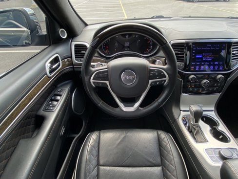 Used 2019 Jeep Grand Cherokee Summit image 28