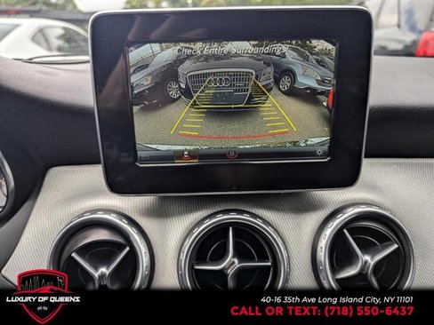 Used 2017 Mercedes-Benz GLA 250 4MATIC image 13