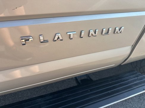 Used 2017 Ford Expedition EL Platinum image 49