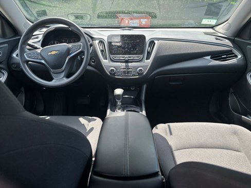 Used 2023 Chevrolet Malibu LT w/ Driver Confidence Package image 31