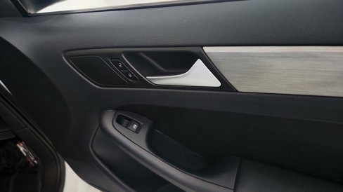 Used 2016 Volkswagen Jetta Sport image 35