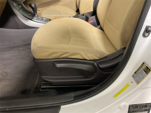 Used 2011 Hyundai Elantra GLS w/ Preferred Equipment Pkg 3 image 13