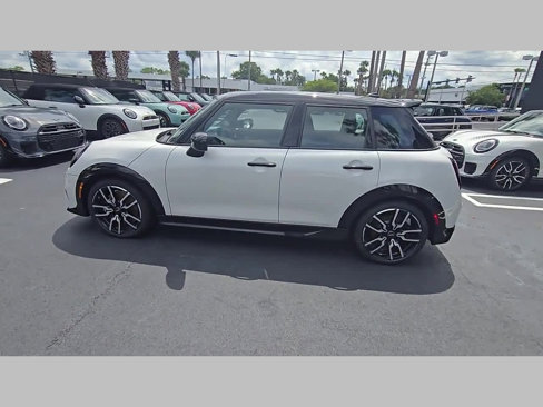 New 2025 MINI Cooper S image 23