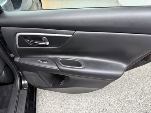 Used 2018 Nissan Altima 2.5 SV image 27