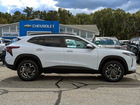 New 2026 Chevrolet Trax LT image 7