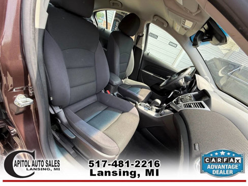 Used 2015 Chevrolet Cruze LT image 20