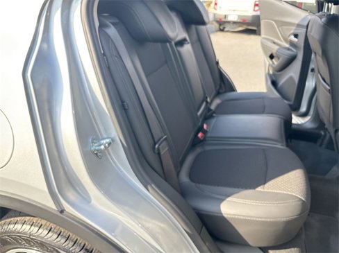 Certified 2022 Buick Encore Preferred image 26