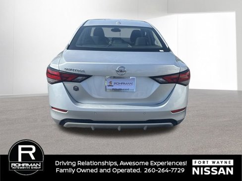 Certified 2023 Nissan Sentra SV image 5