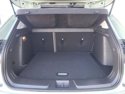 New 2025 Chevrolet Trax ACTIV w/ Sunroof Package image 25
