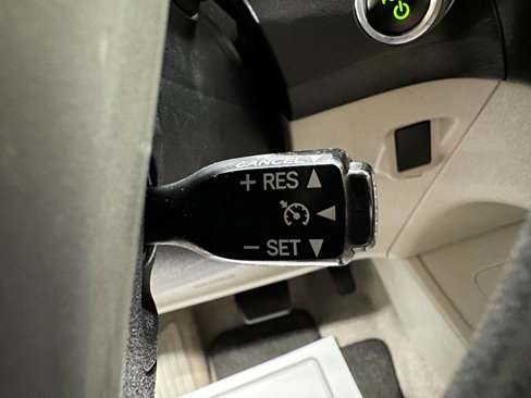 Used 2011 Toyota Prius Two image 17