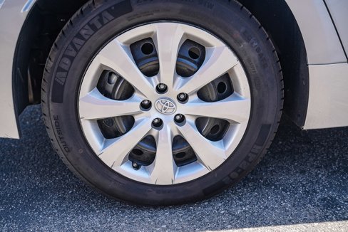 Used 2024 Toyota Corolla LE image 12