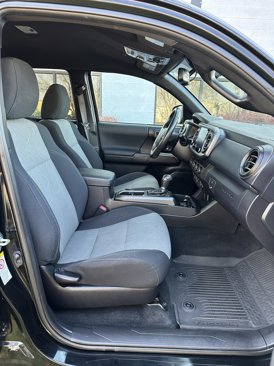 Used 2020 Toyota Tacoma TRD Off-Road image 22