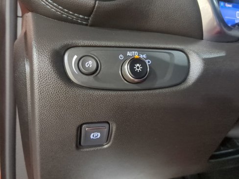 Used 2021 Chevrolet Blazer LT image 34