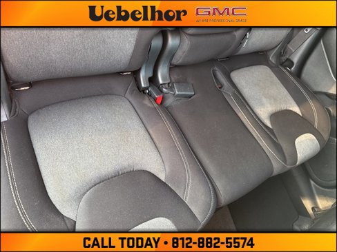 Used 2017 Jeep Cherokee Sport image 6